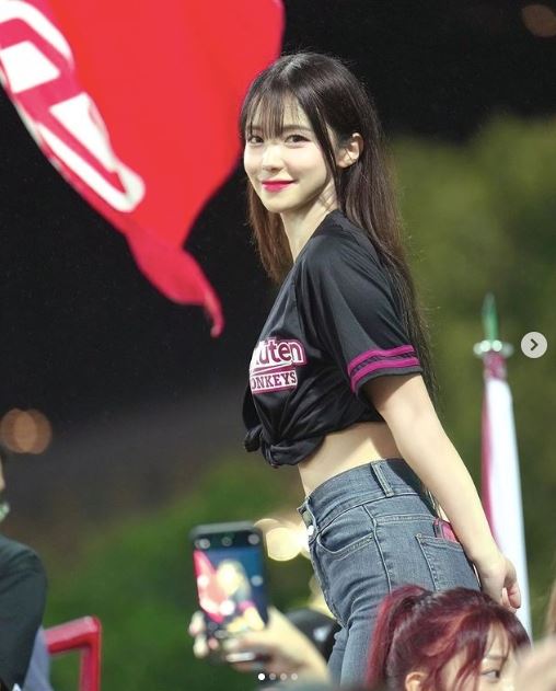  李多慧 